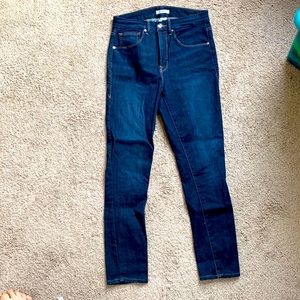 Good American Good Legs Crop Denim Jeans